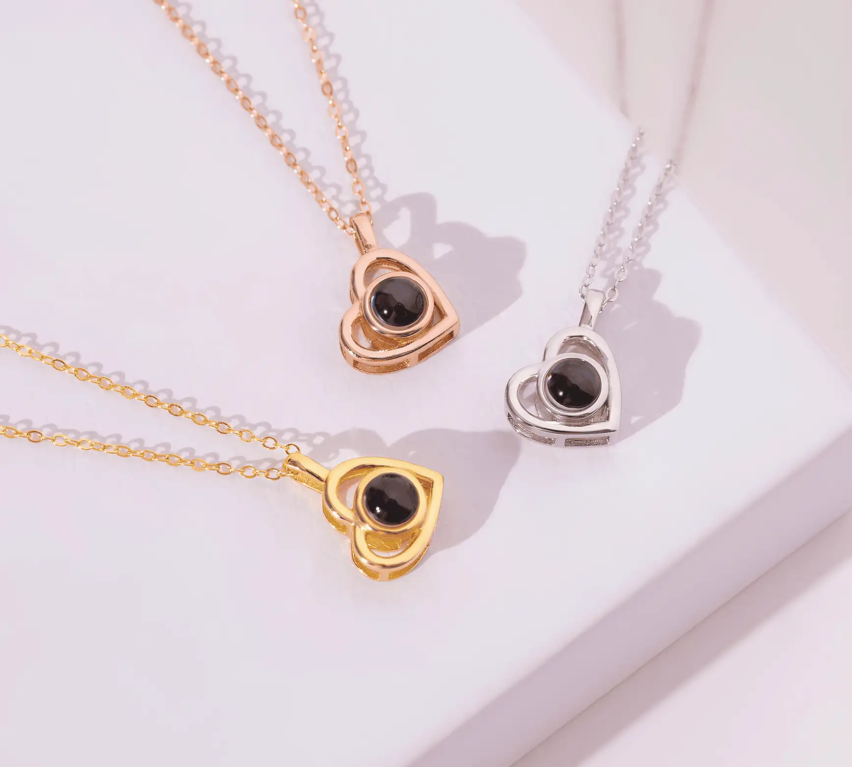 Подарочный мешочек и браслет-лапка из серебра 925 с фото