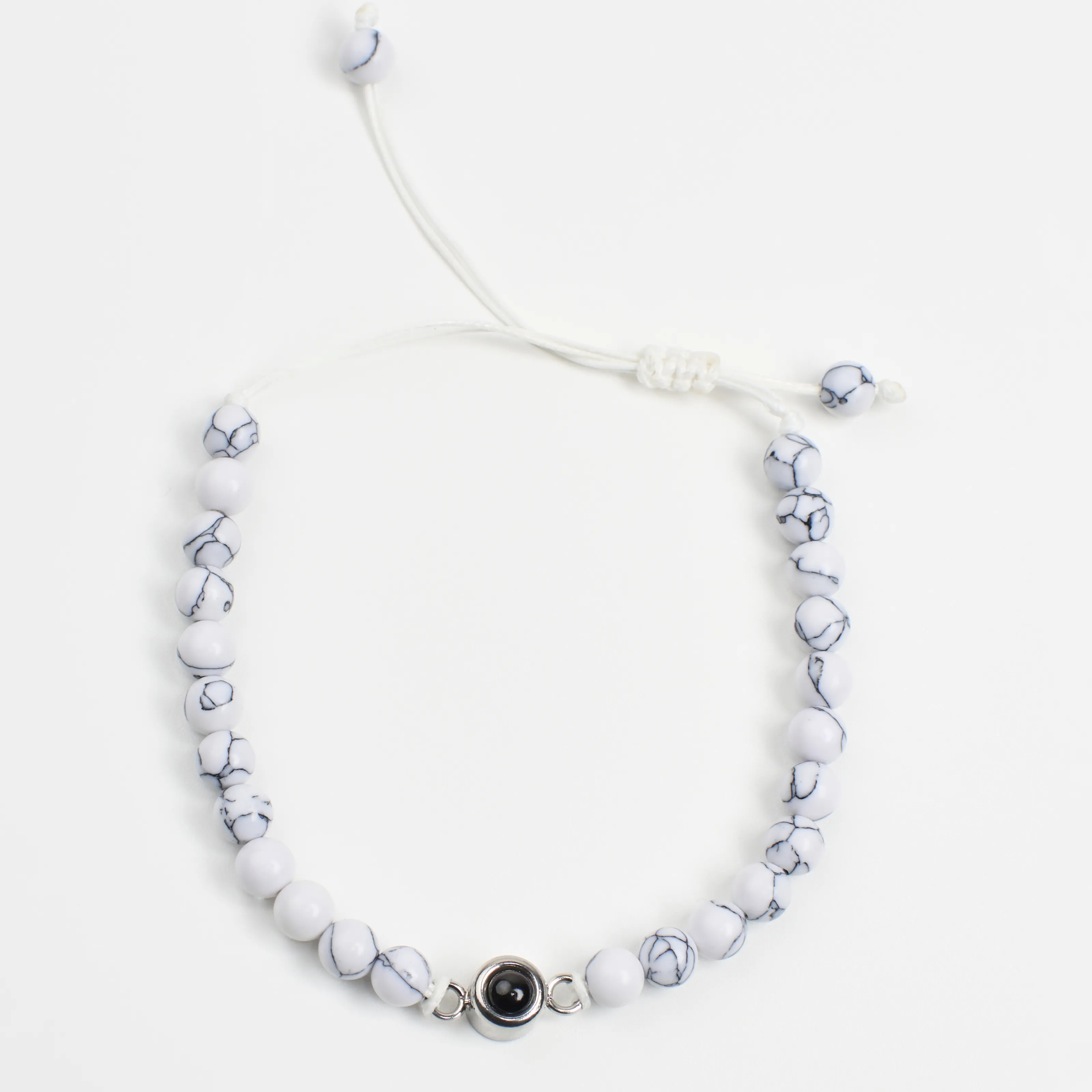 Браслет белый кахолонг универсальный амулет